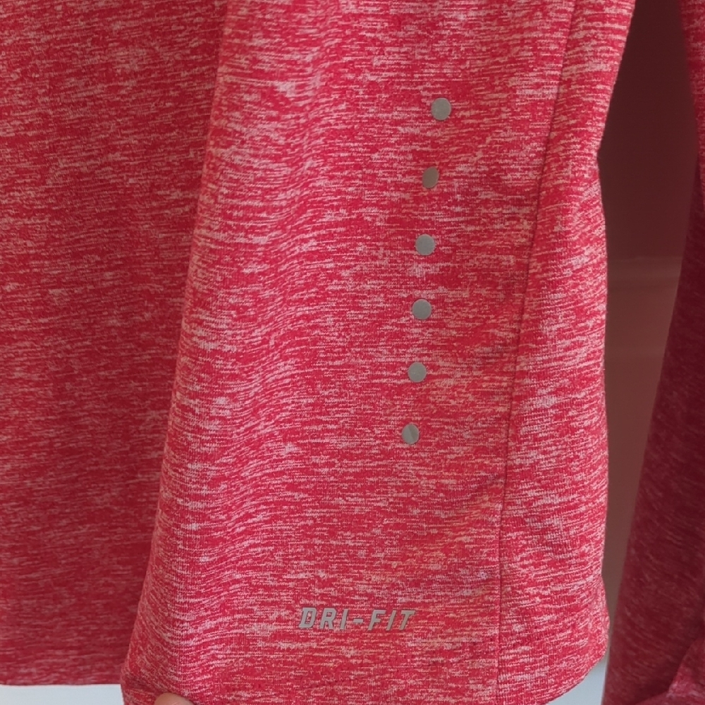 Nike Pink Long Sleeve Relaxed Sweatshirt - Picture 3 of 5